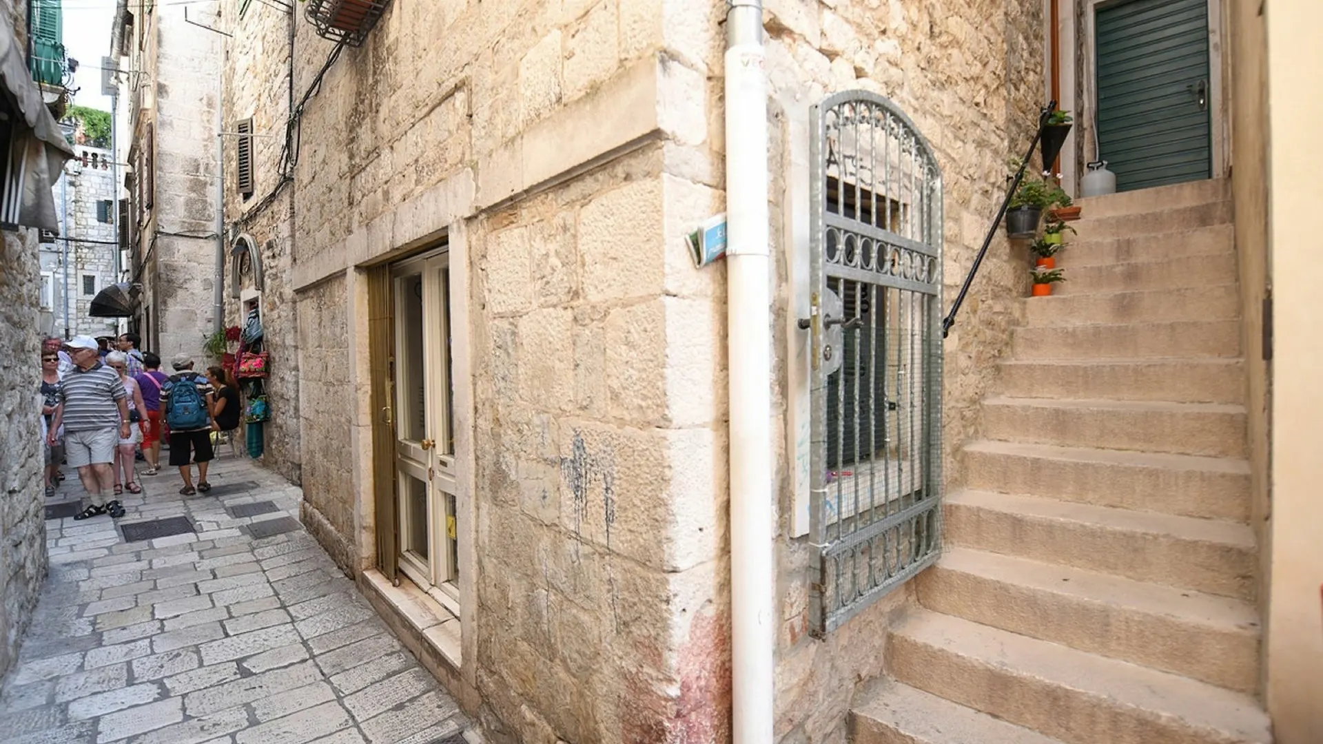 ספליט Pylon Rooms בית הארחה